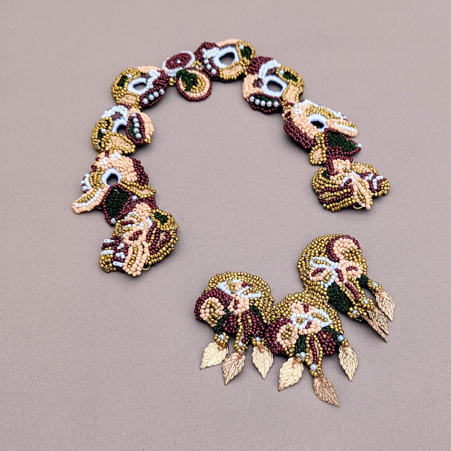 Side angle highlighting intricate wire wrapping and versatile fine-jewellery craftsmanship.